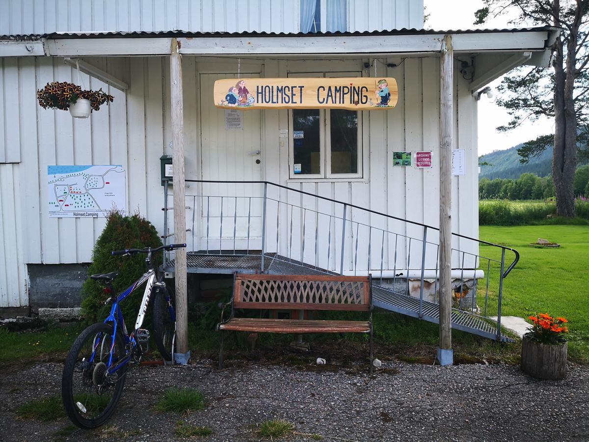 Holmset Camping And Fishing Namdalseid Экстерьер фото